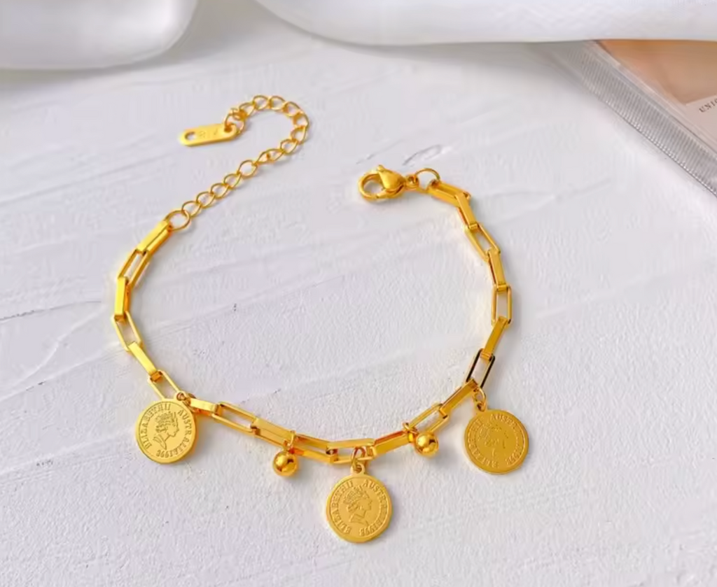Women Paperclip Chain Bracelet