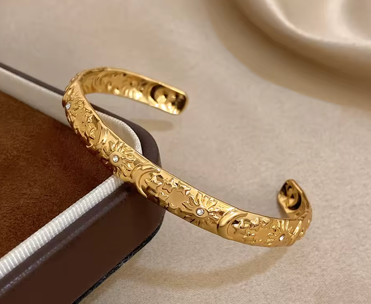 Vintage Sun Star Moon Cuff Bracelet for Women